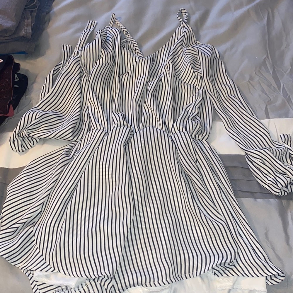 Romper - Picture 1 of 1